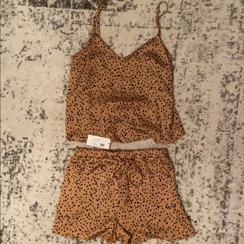 Leopard set NWT